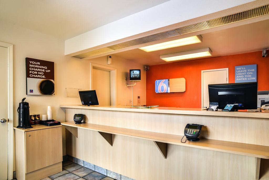 Motel 6-Saint Joseph, Mo Exterior photo
